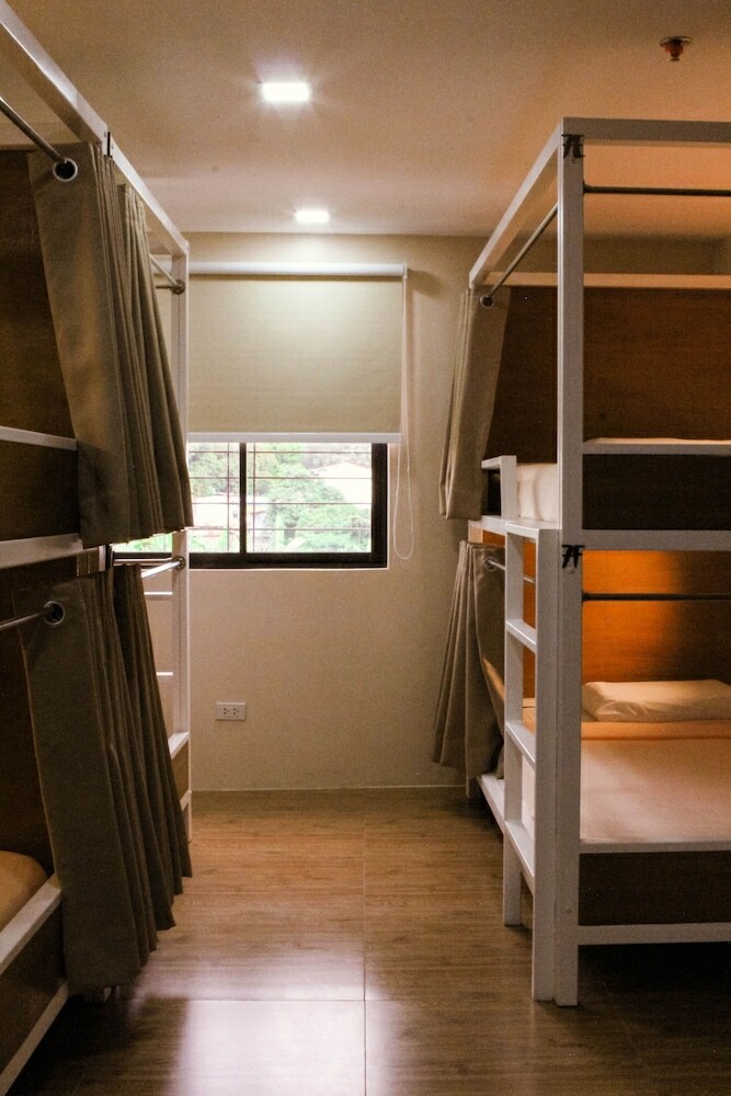 Hostal The Teepee Place Hostel & Residence Inn
