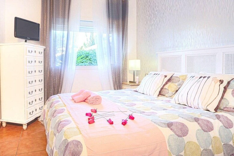 Apartment With 2 Bedrooms In Corralejo, With Wifi