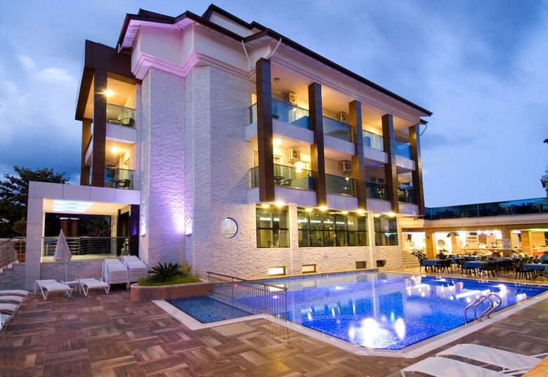 Supreme Marmaris Hotel