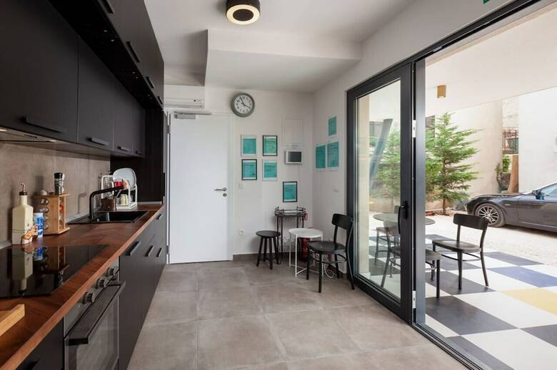 Hostal Subtub Hostel Makarska