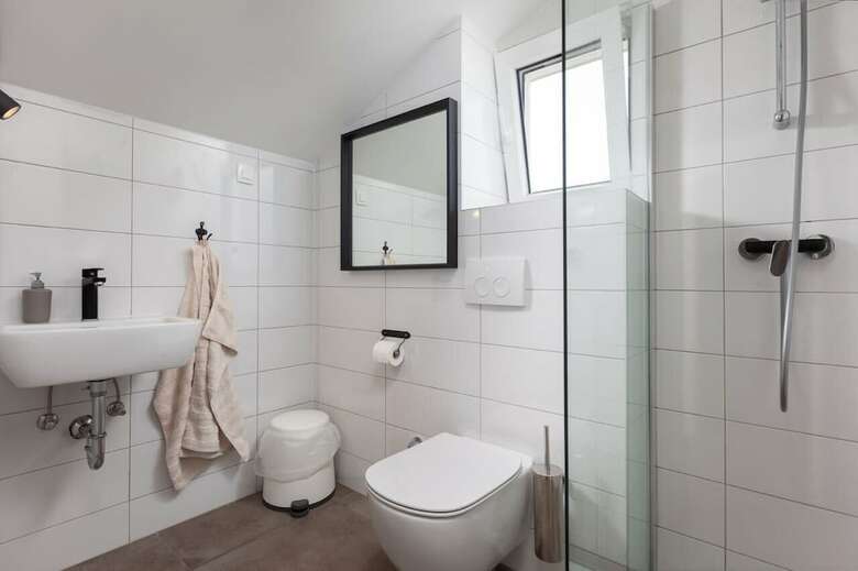 Hostal Subtub Hostel Makarska