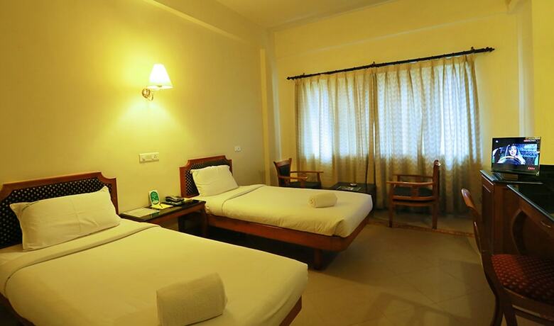 Hotel Royal Omars