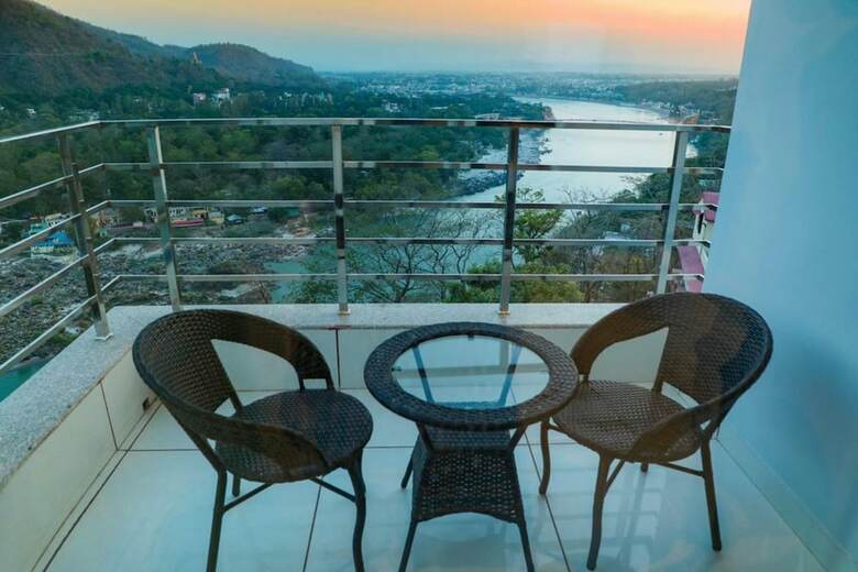 Hotel Aaravam Ganga