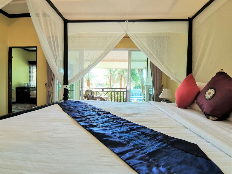Hotel Thai Modern Resort & Spa