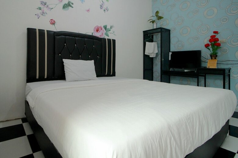Hostal Spot On 2362 Wisma Ria