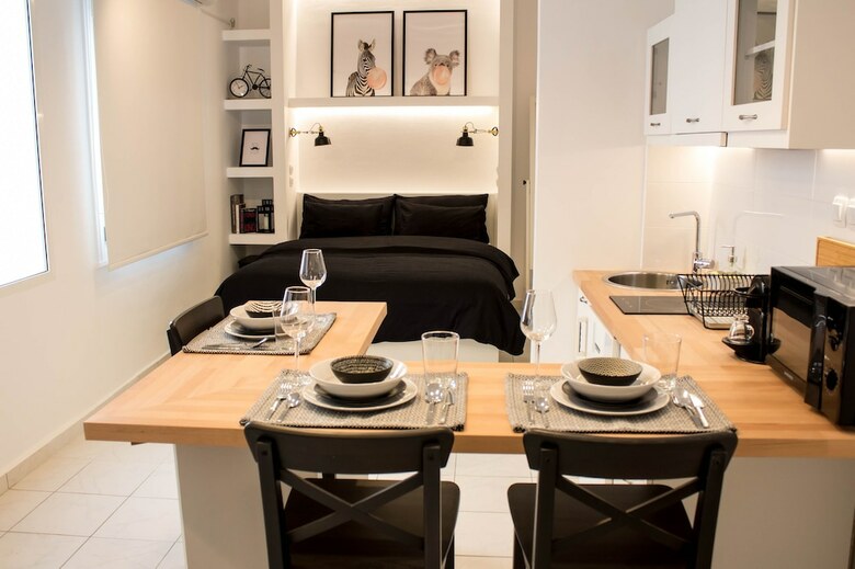 Super Stylish Apartments In Syntagma Square