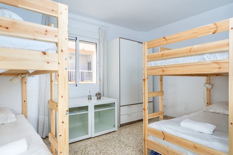 Large Apartment In Prime Location In Fuengirola Ref 98
