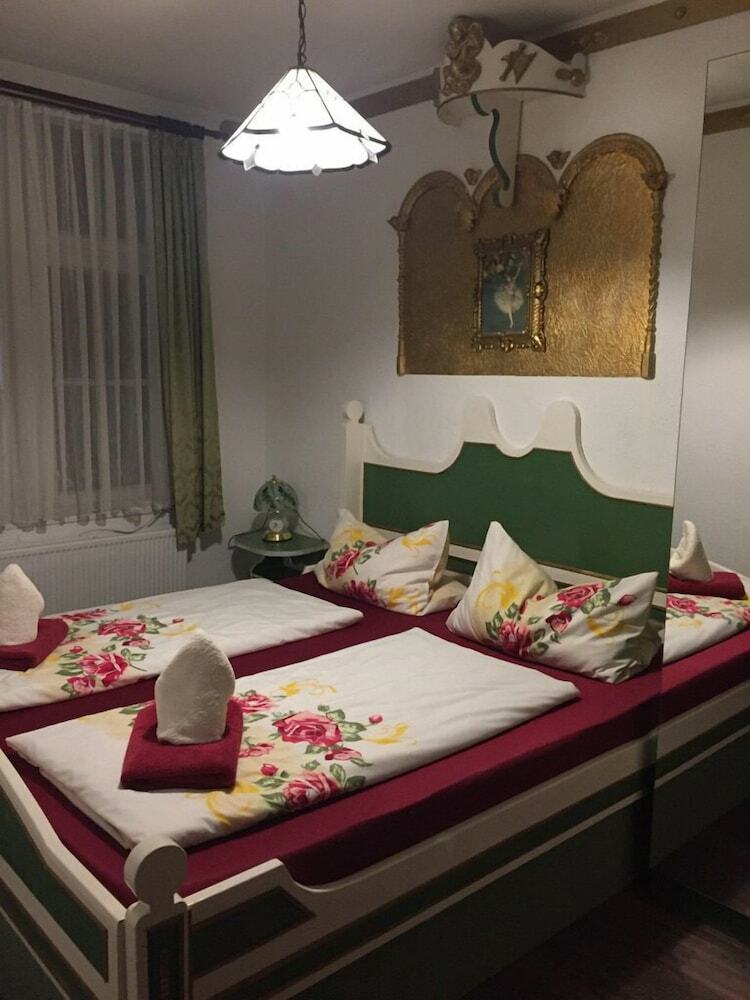Hotel Koenigreich Romkerhall