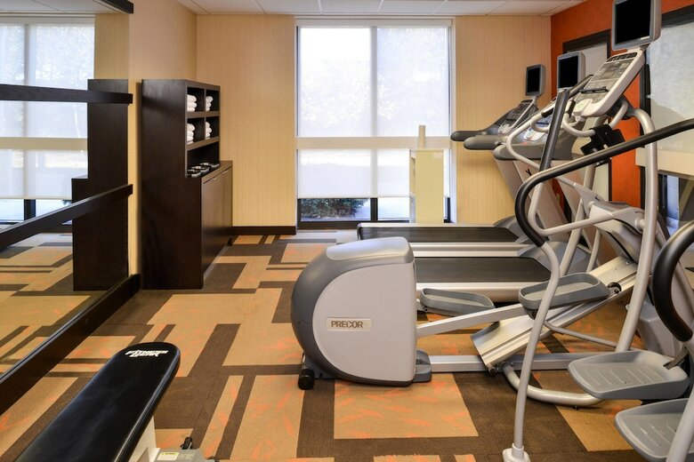 Hotel Courtyard By Marriott Milwaukee Brown Deer