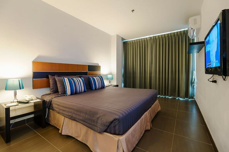 Vogue Pattaya Hotel