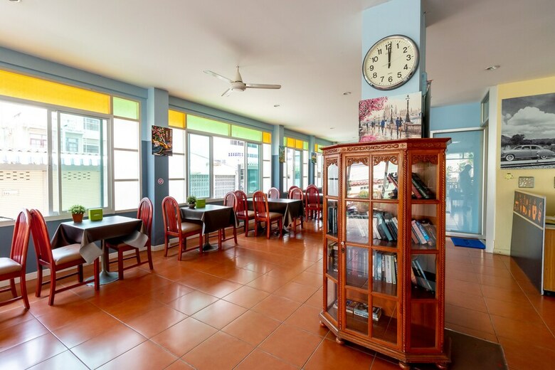 At Home Hotel