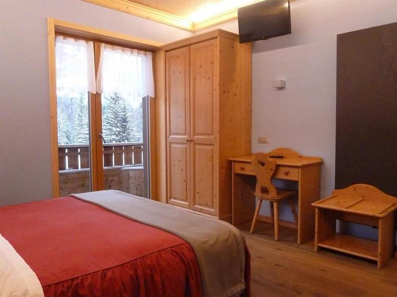 Hotel Chalet Lago Antorno
