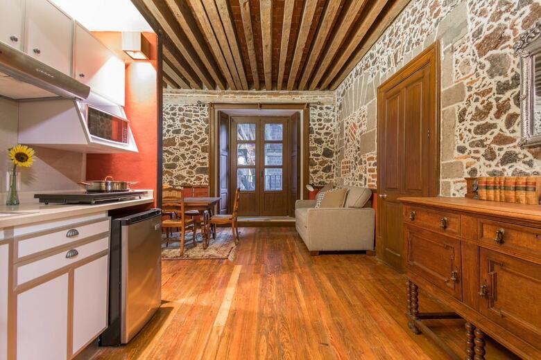 Apartamentos Casa Sauto Wonderful Vintage Luxury Suite