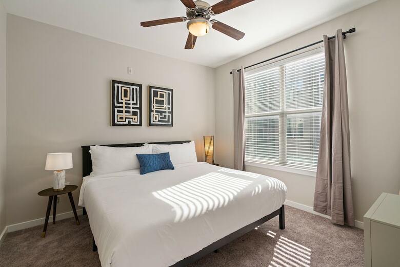 Kasa Dallas Downtown Apartments