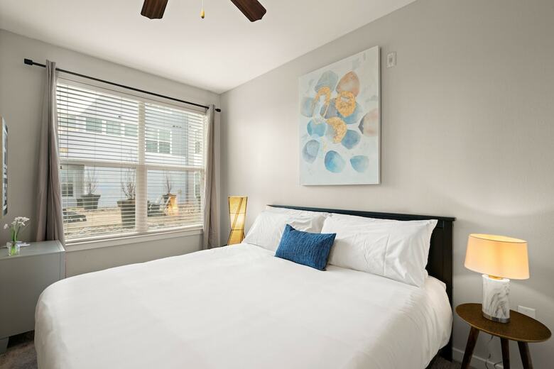Kasa Dallas Downtown Apartments