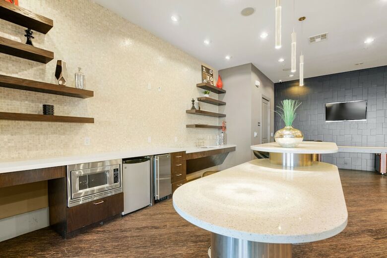 Kasa Dallas Downtown Apartments