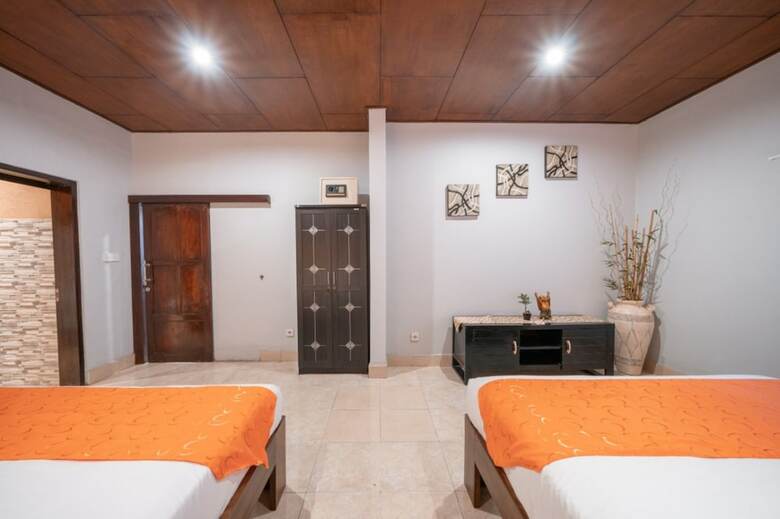 Hotel The Catur Guesthouse