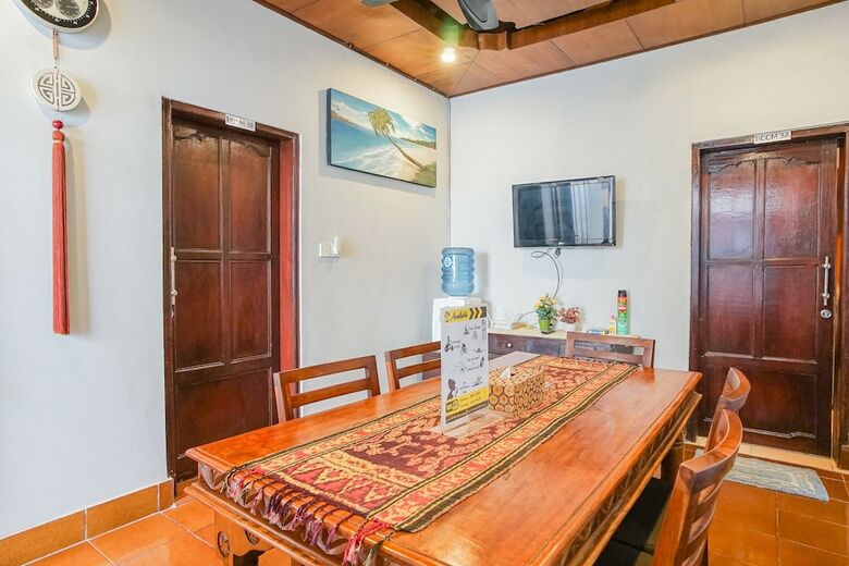Hotel The Catur Guesthouse
