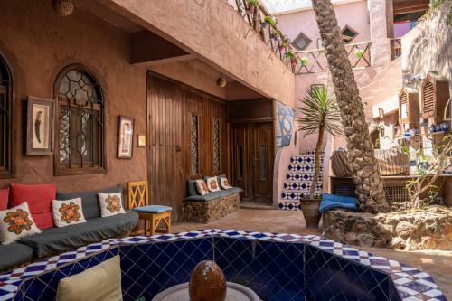 Hostal Alf Leila Boutique Hotel