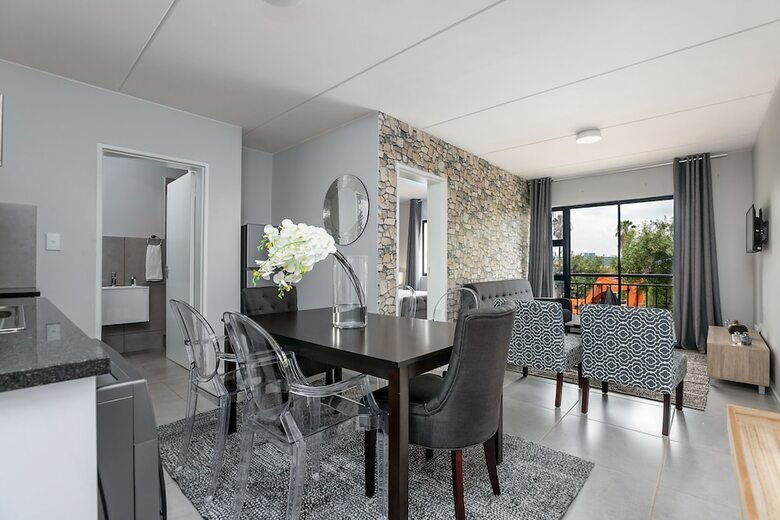 Apartamentos Sandton View E024