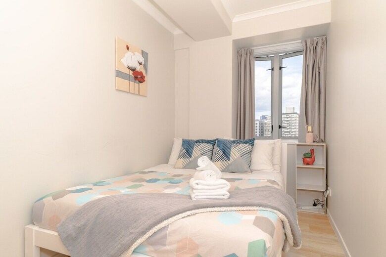 Warm & Cosy Two-bedroom Apartment In Cbd
