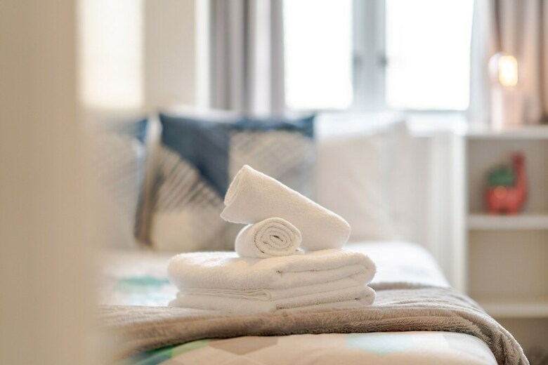 Warm & Cosy Two-bedroom Apartment In Cbd