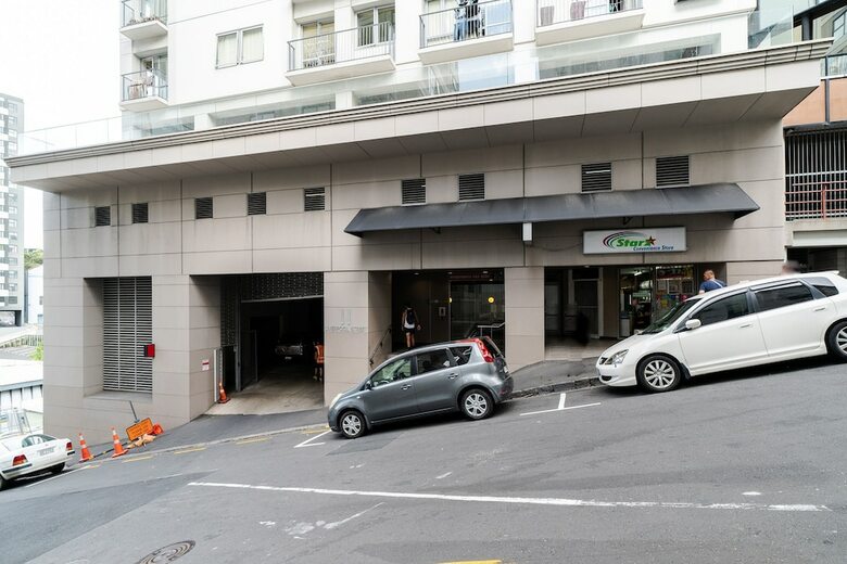 Warm & Cosy Two-bedroom Apartment In Cbd