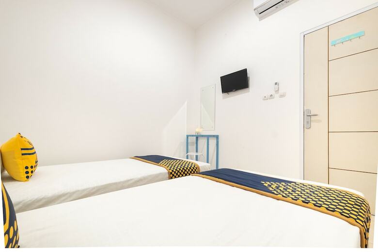 Hostal Oyo 2296 Star House