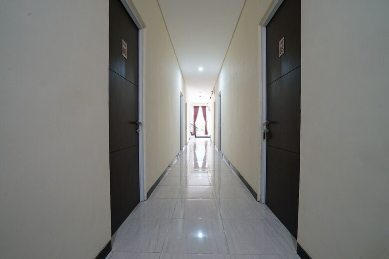 Hotel Oyo 2246 Kost 97 Syariah