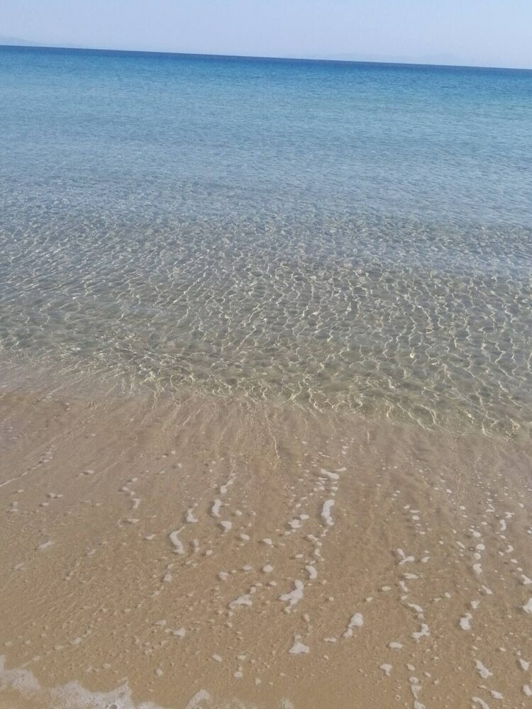 Paros King Luxury Apartments