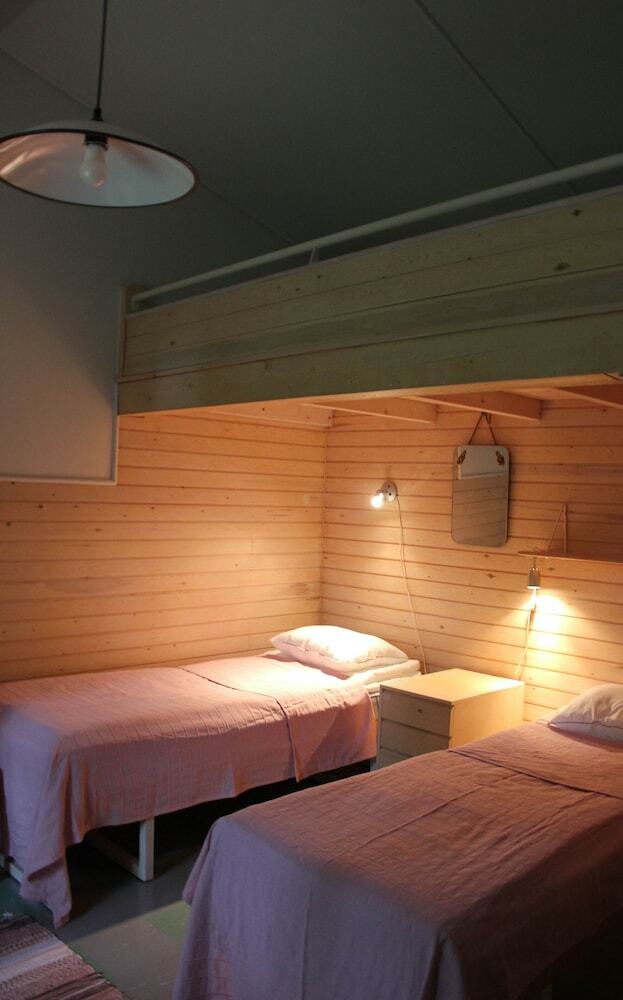 Hotel Majatalo Kettis
