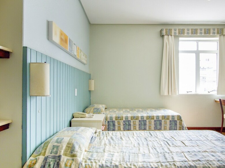 Oyo Hotel Pax Express