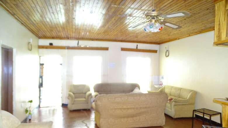 Bed & Breakfast Fahari Africa