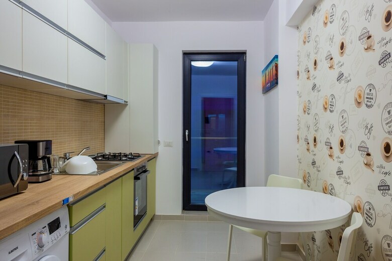 Aparthotel Ambasad'or Home & Apartments