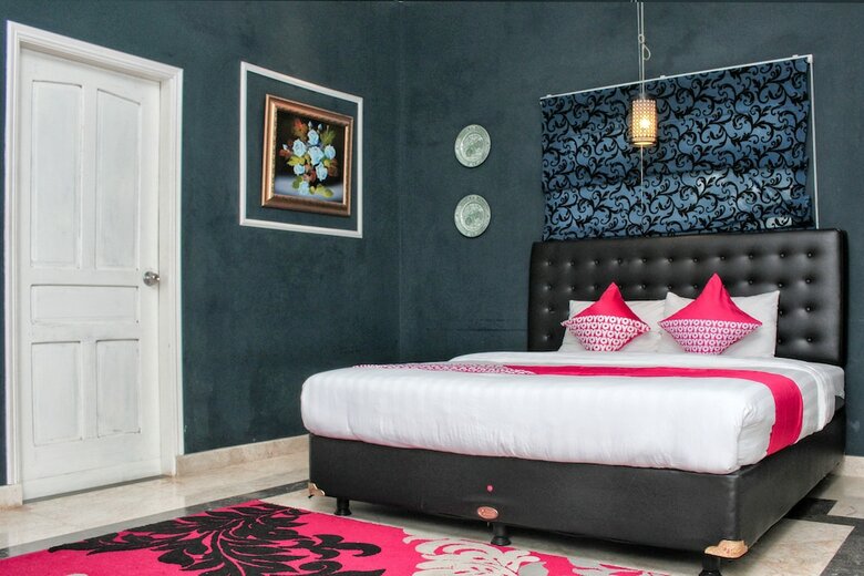 Hotel Oyo 2359 Bayfront Karnadia