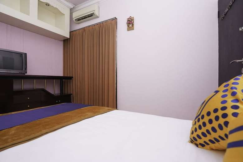 Hotel Spot On 2483 Salju Korea Residence