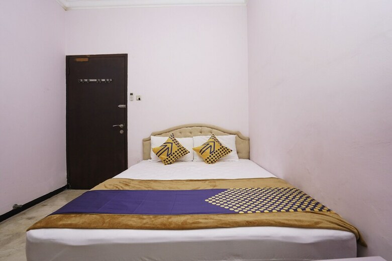 Hotel Spot On 2483 Salju Korea Residence