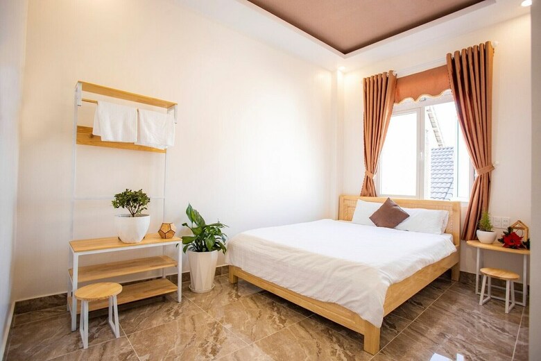 Hotel Ngoc Khue House