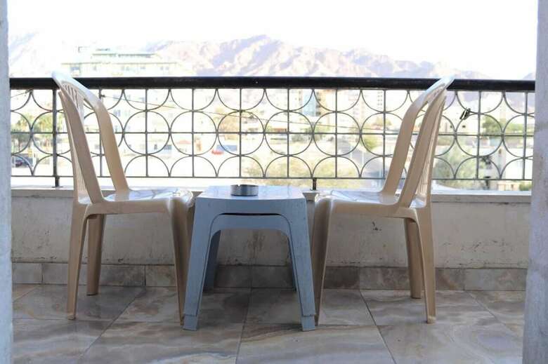 Hostal Al-maha Hostel & Apartments