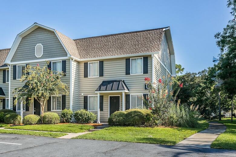 Ocean Walk Three Bedrooms By Hodnett Cooper