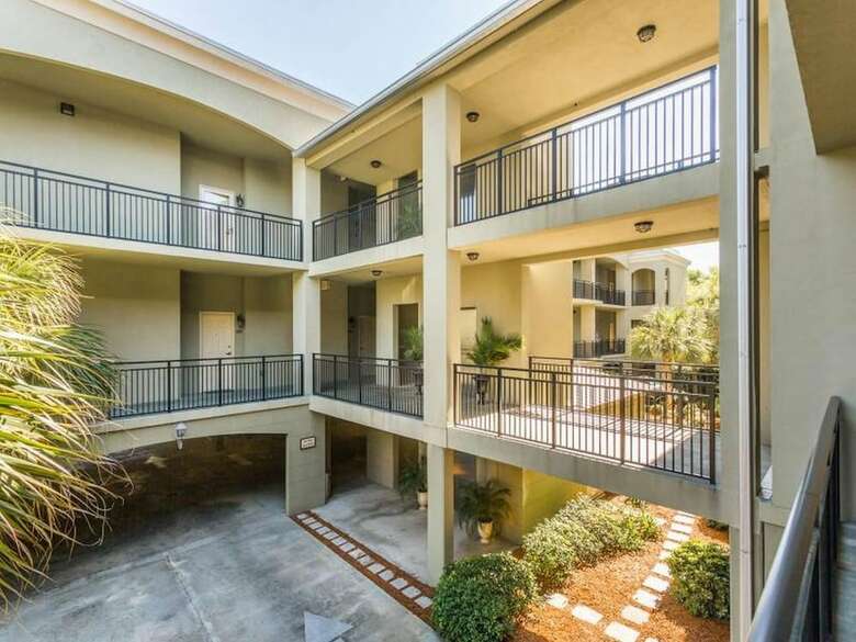 Salt Air Villas By Hodnett Cooper