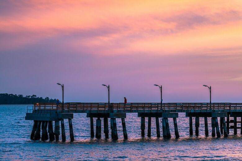 Harbour Oaks By Hodnett Cooper
