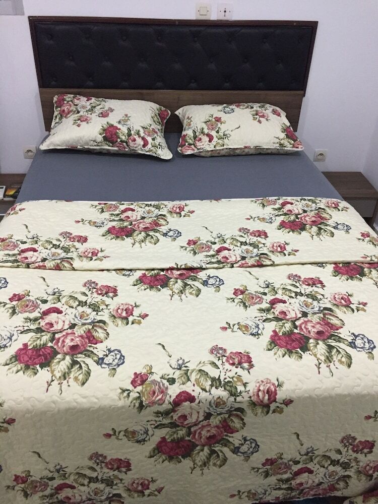 Apartamentos Residence Meubl�e The Boss
