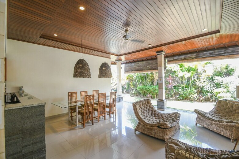 Villa Canggu Club House