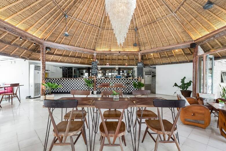 Hotel Casa Artista By Villa Kresna