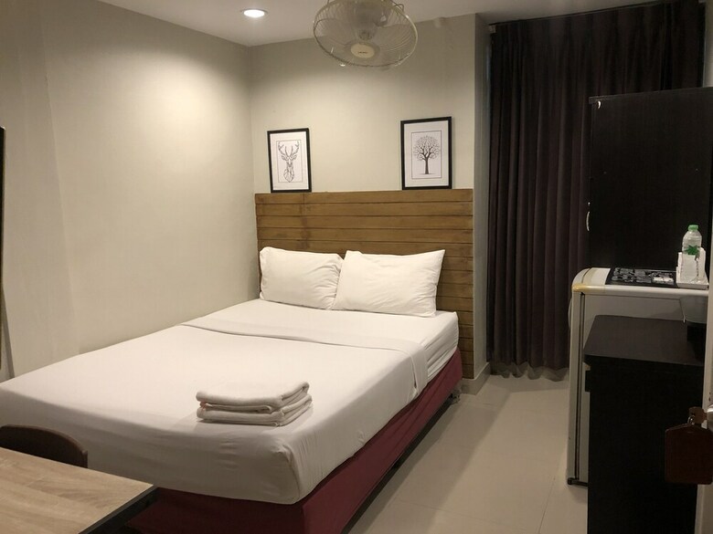 Hotel Sumalee Residence