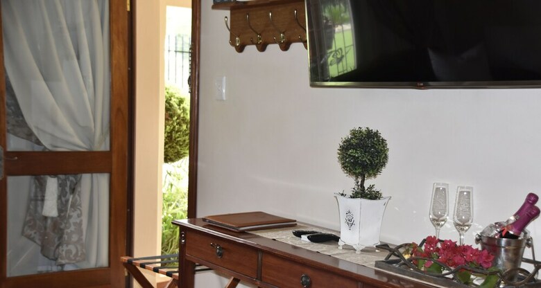Hotel Lamor Guest House