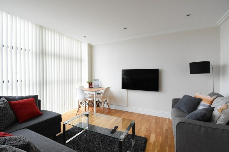 Northside Apartments Brentford