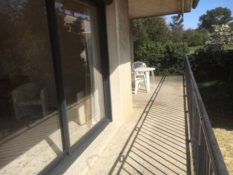Villa Spacieuse En Provence