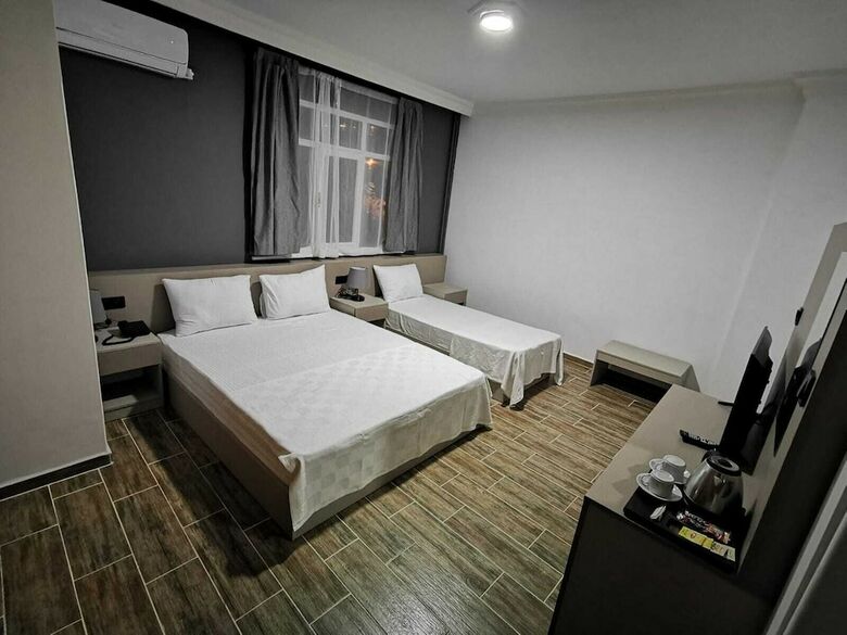 Hotel No57 Suites